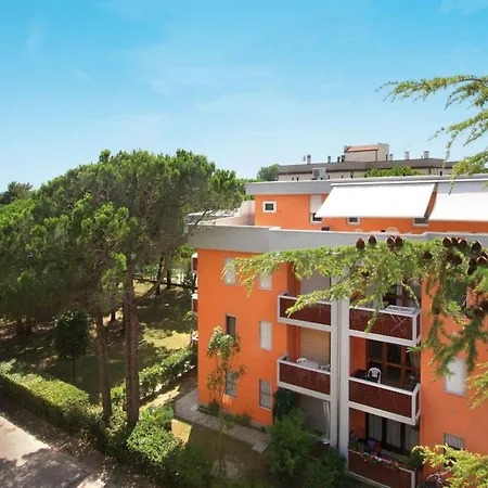 Gorgeous Penthouse In A Seafront Building Bibione